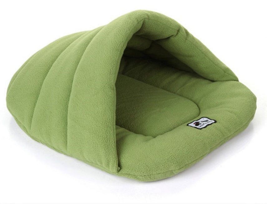 Soft Pet Sleeping Bag | Cozy Cave Nest Pouch for Winter Warmth
